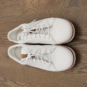 Unstructured By Clarks Amberlee Rosa Leather Sneakers